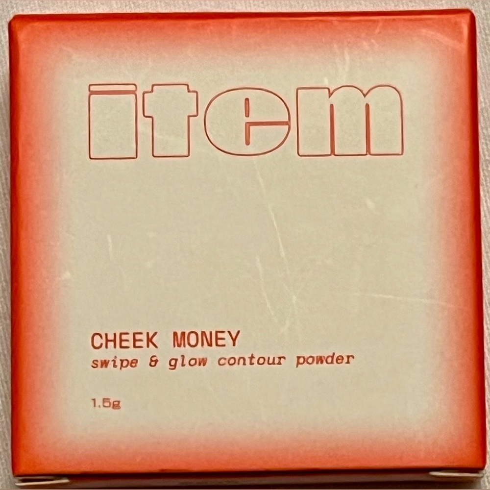 Item Cheek Money Swipe & Glow Contour powder